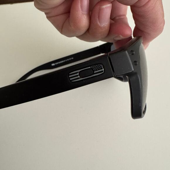 OAKLEY SI Holbrook Matte Black Tonal Icon/Gray Sunglasses (OO9102-E555) - Picture 7 of 8